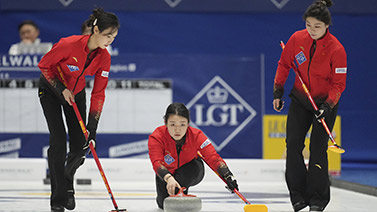 湖人时展现 湖人时展现